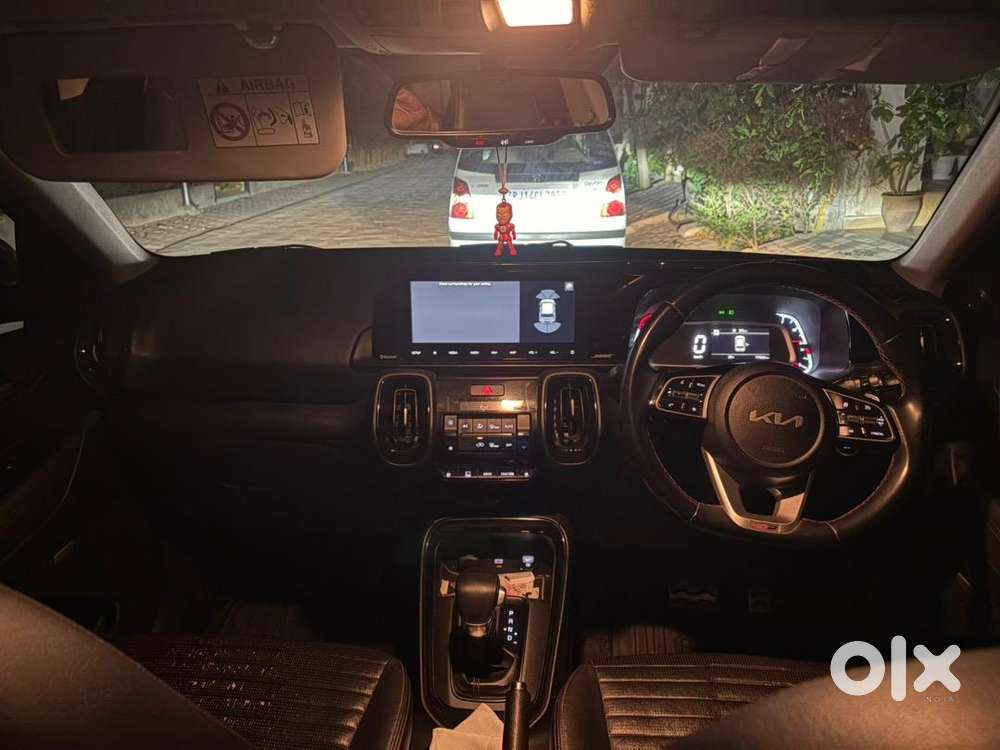 Kia Sonet Gt At Diesel One Hand Driven Full Service Record