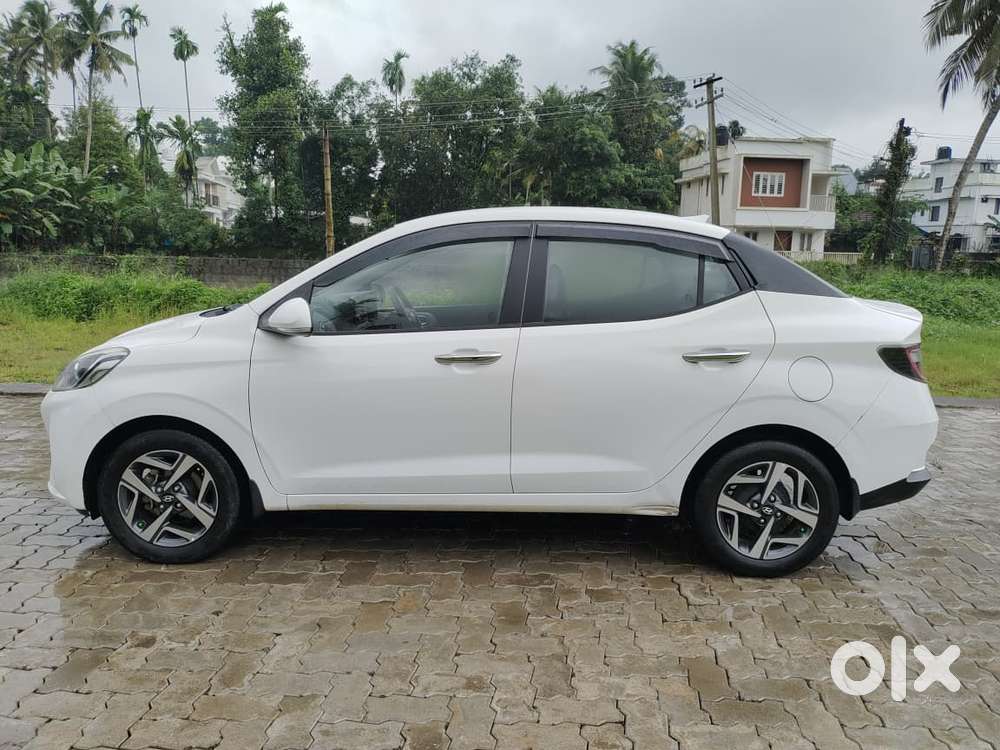 Hyundai Aura Sx Plus Automatic, 2020, Petrol