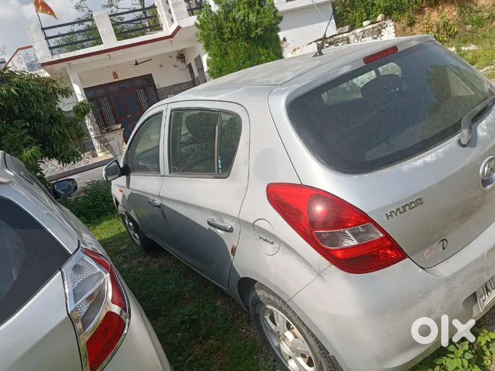I 20 Asta Well Maintained Car