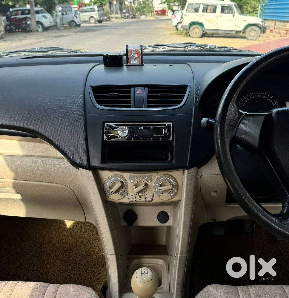 Maruti Suzuki Swift Dzire 1.3 Lxi, 2014, Petrol