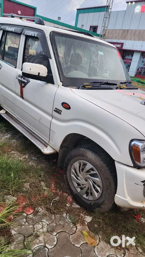 Mahindra Scorpio 2013