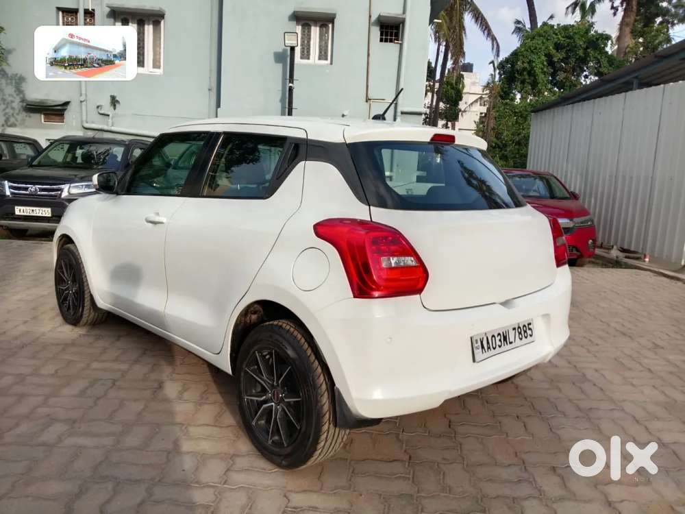 Maruti Suzuki Swift Vxi, 2022, Petrol