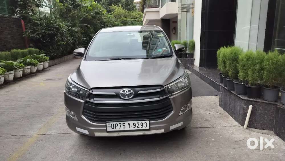 Toyota Innova Crysta 2017