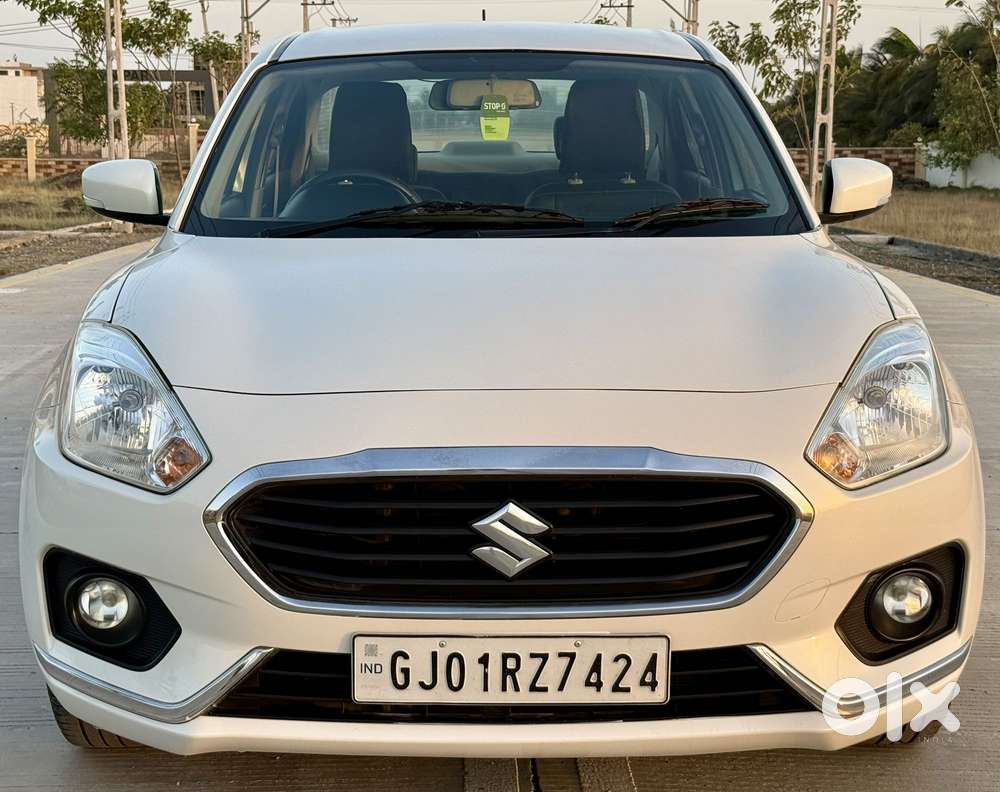 Maruti Suzuki Swift Dzire Zxi + Amt, 2017, Petrol