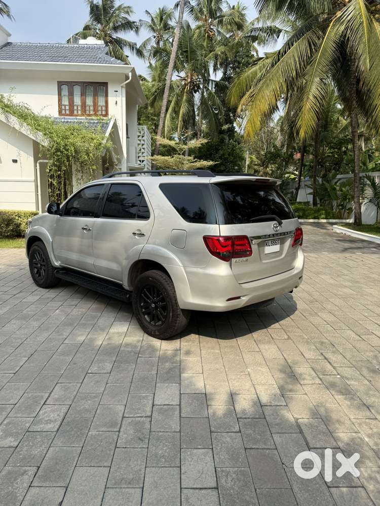 Toyota Fortuner 3.0 4x2 Automatic, 2012, Diesel