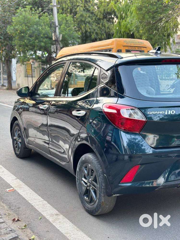 Hyundai Grand I10 Nios Sportz 1.2 At, 2020, Petrol