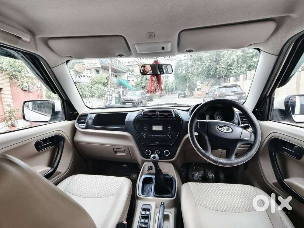 Mahindra Tuv 300 T6, 2017, Diesel