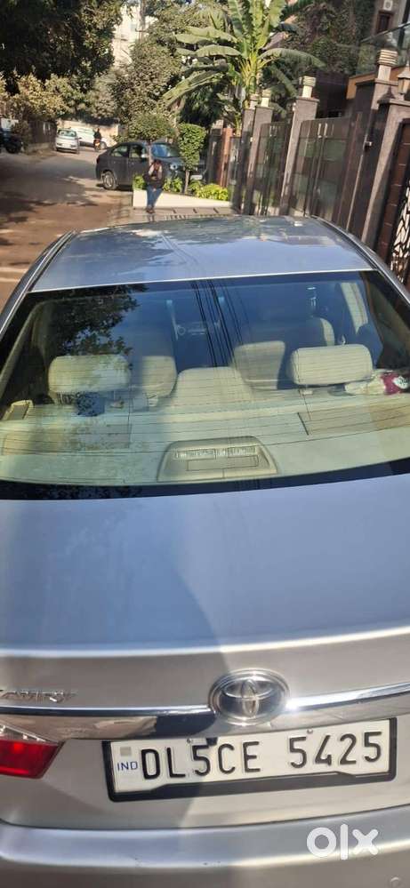 Toyota Camry Dec 2013 Petrol