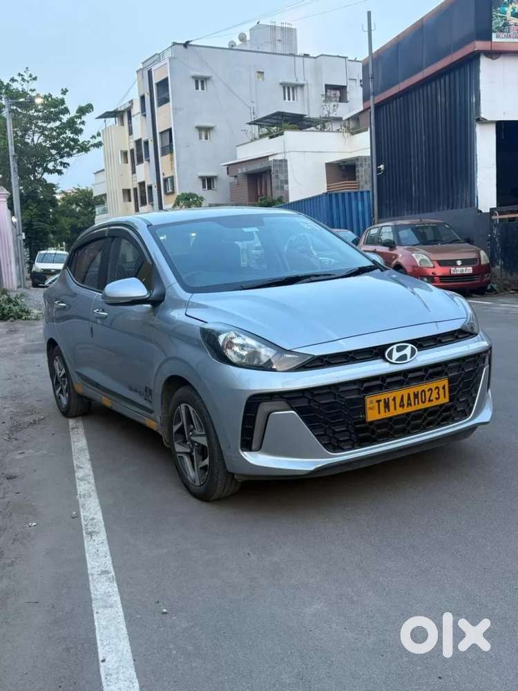 Hyundai Aura [2023-ongoing] 1.2 Sx (o) Manual, 2024, Petrol