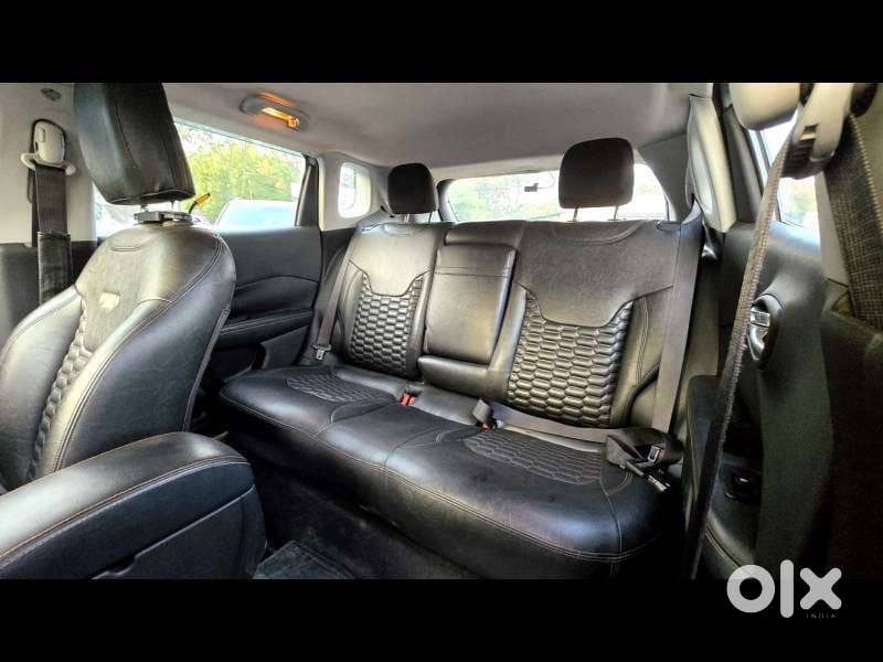 Jeep Compass 2.0 Longitude Option, 2017, Diesel