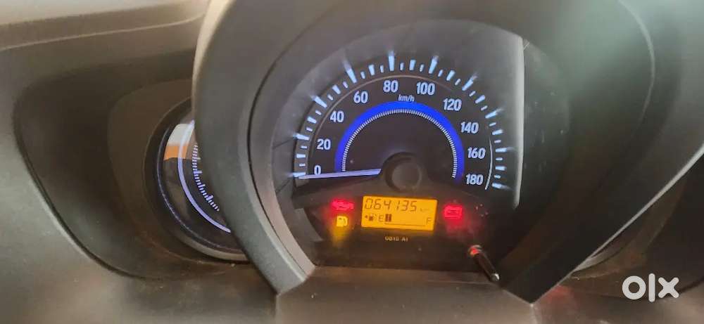 Honda Amaze 2015 Petrol 64200 Km Driven
