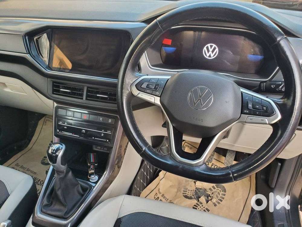 Volkswagen Taigun 1.0 Tsi Topline, 2022, Petrol