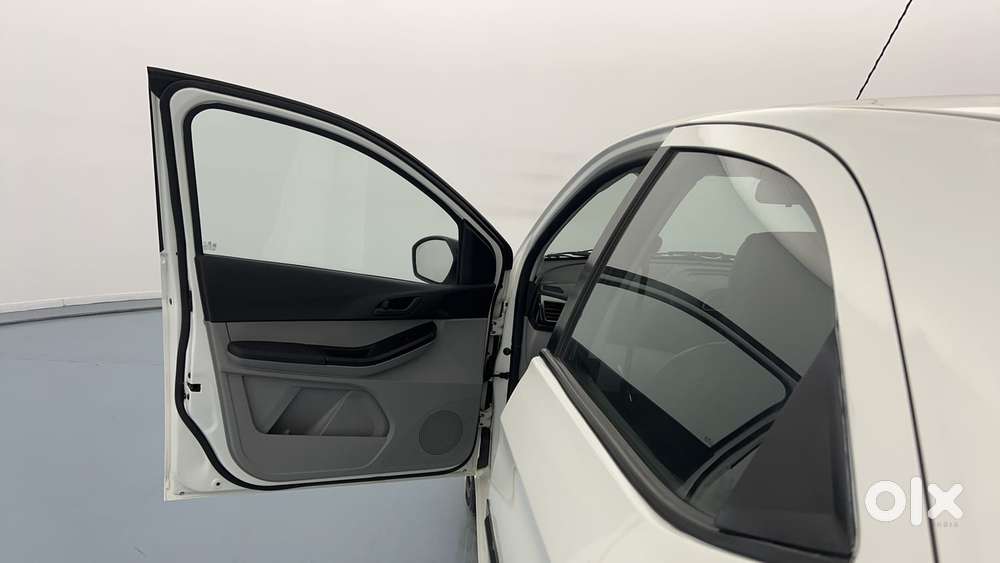 Tata Tiago 1.2 Revotron Xt Option, 2022, Petrol