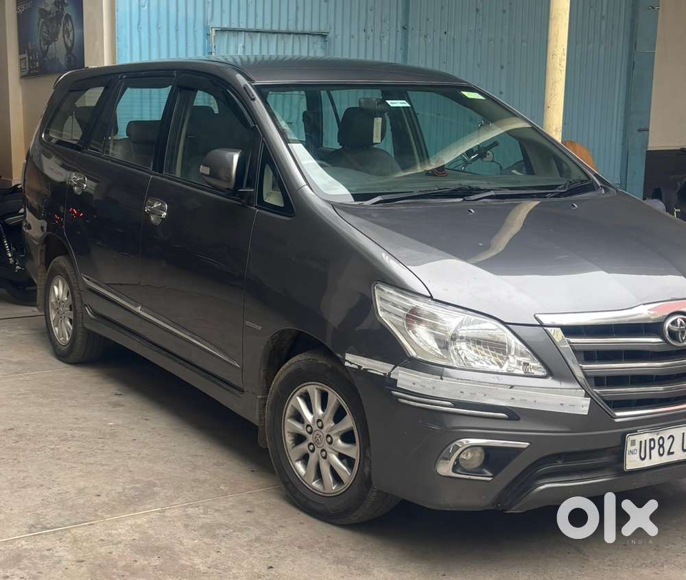 Toyota Innova 2014 Diesel Well Maintained