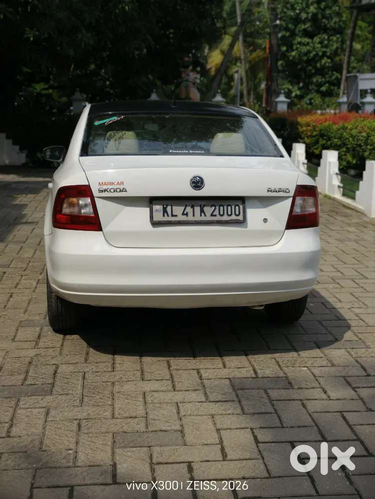 Skoda Rapid 2015 Diesel Automatic