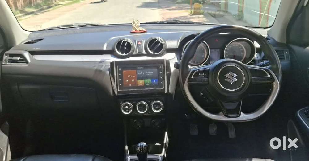 Maruti Suzuki Swift 1.3 Zxi, 2023, Petrol