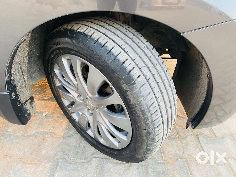 Maruti Suzuki Baleno 1.2 Zeta At, 2019, Petrol