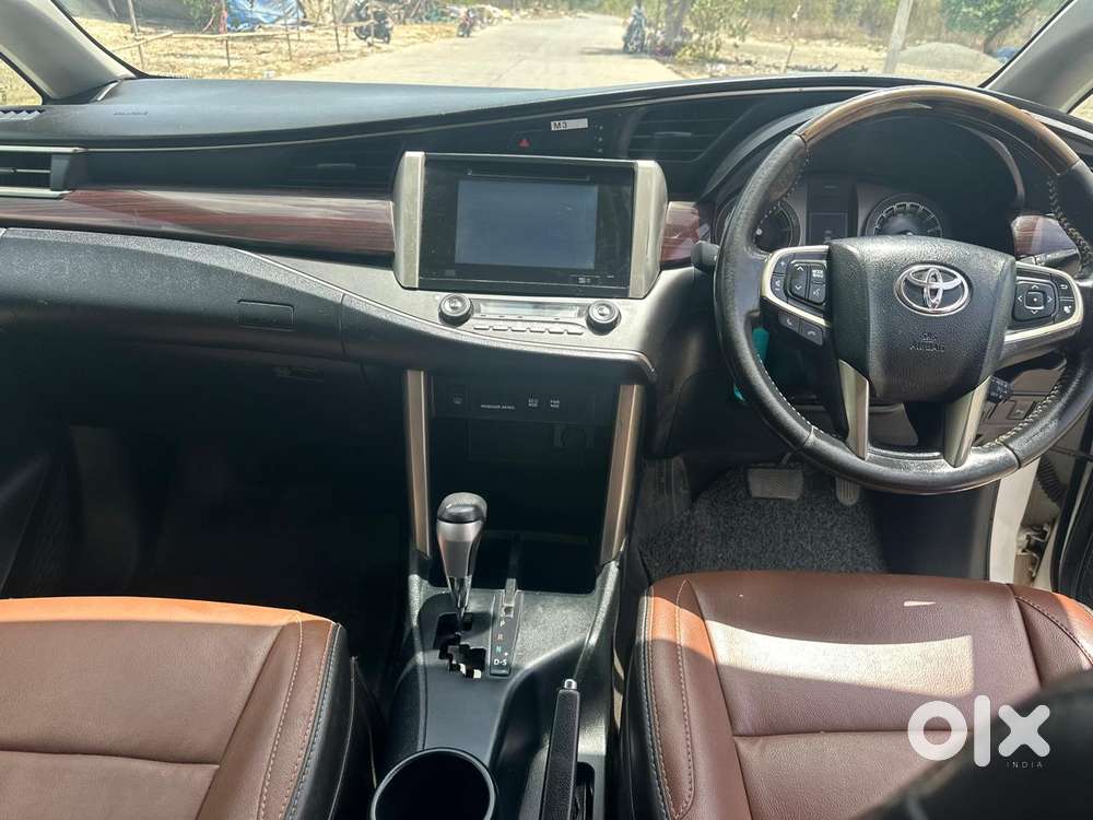 Toyota Innova Crysta 2.8z Automatic, 2019, Diesel