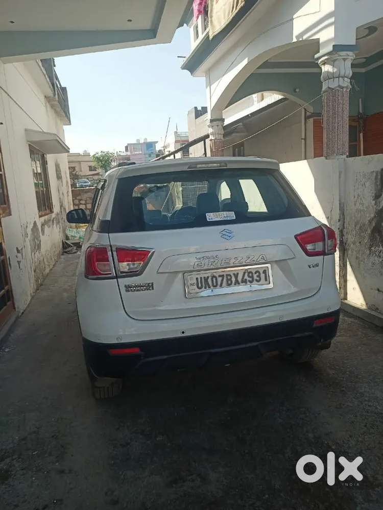Maruti Suzuki Brezza 2017 Diesel 101000 Km Driven Mint Condition