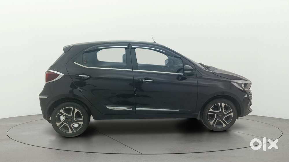 Tata Tiago Xza Plus, 2023, Petrol