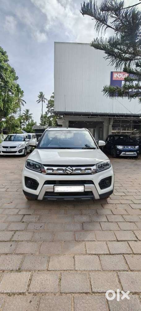 Maruti Suzuki Brezza 1.5 Zxi At Smart Hybrid, 2020, Petrol