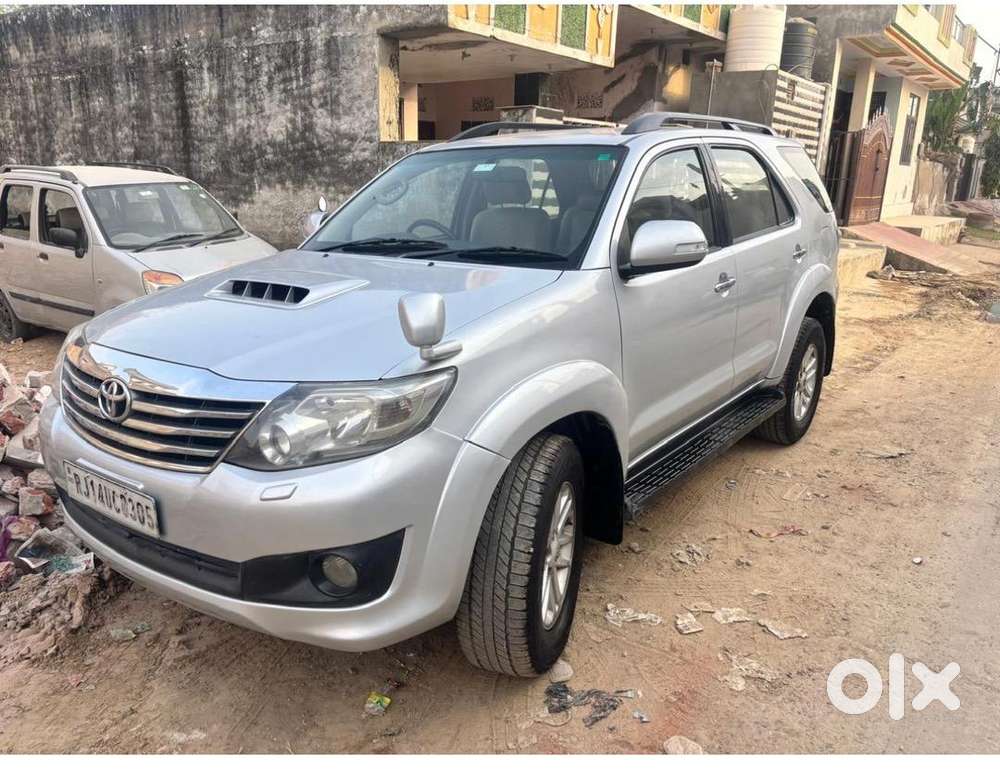 Toyota Fortuner 2013 Diesel Well Maintained