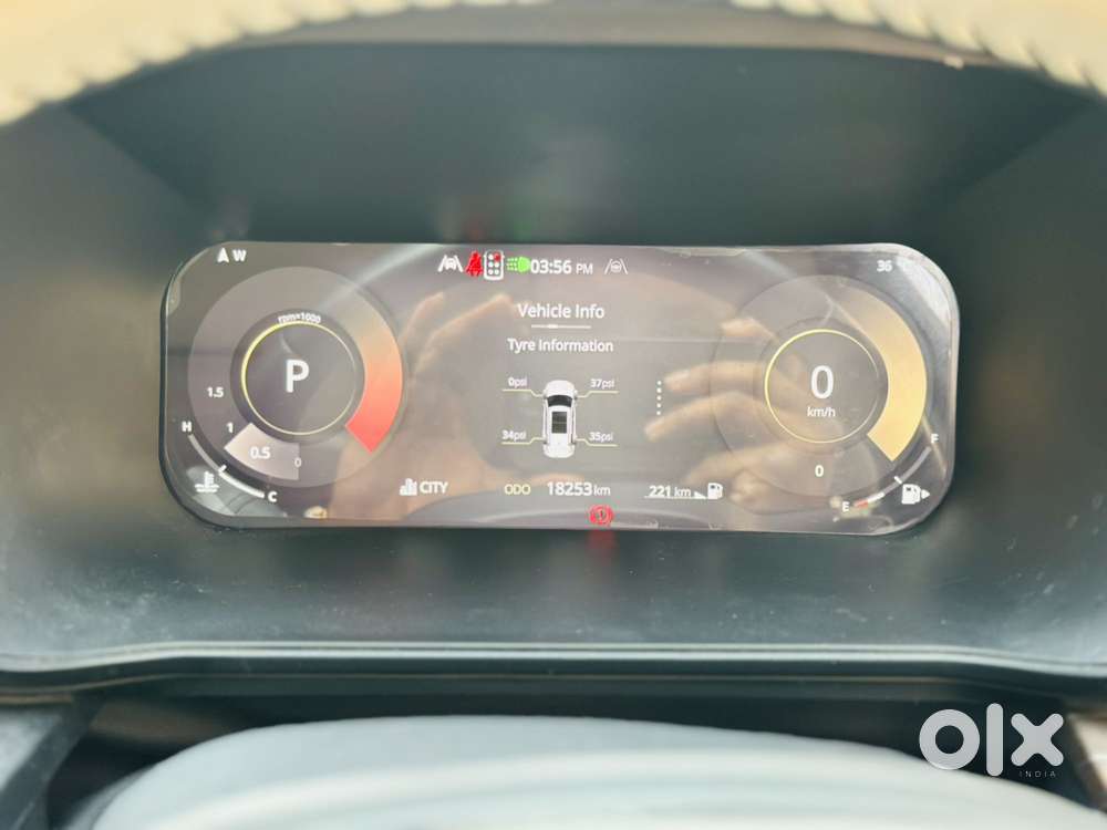 Tata Safari Accomplished X Plus 6 Str Dark Edition At, 2025, Diesel