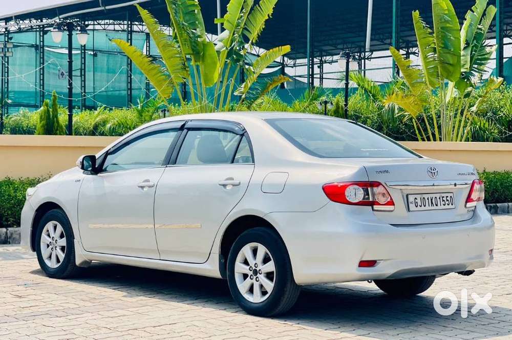 Toyota Corolla Altis 2013-2017 Vl At, 2012, Petrol