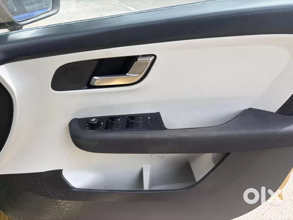 Tata Altroz Xz, 2021, Petrol