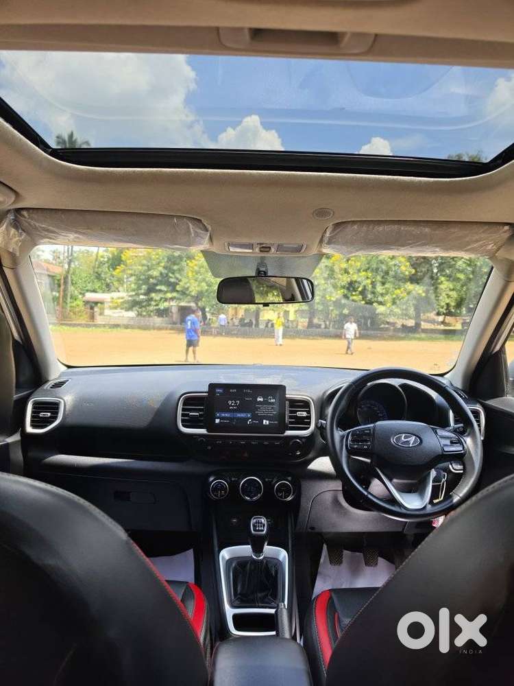Hyundai Venue Sx Mt, 2020, Petrol