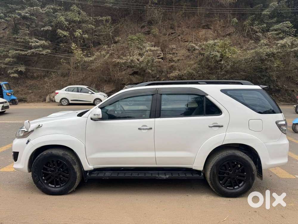 Toyota Fortuner 3.0 4x2 Automatic, 2013, Diesel