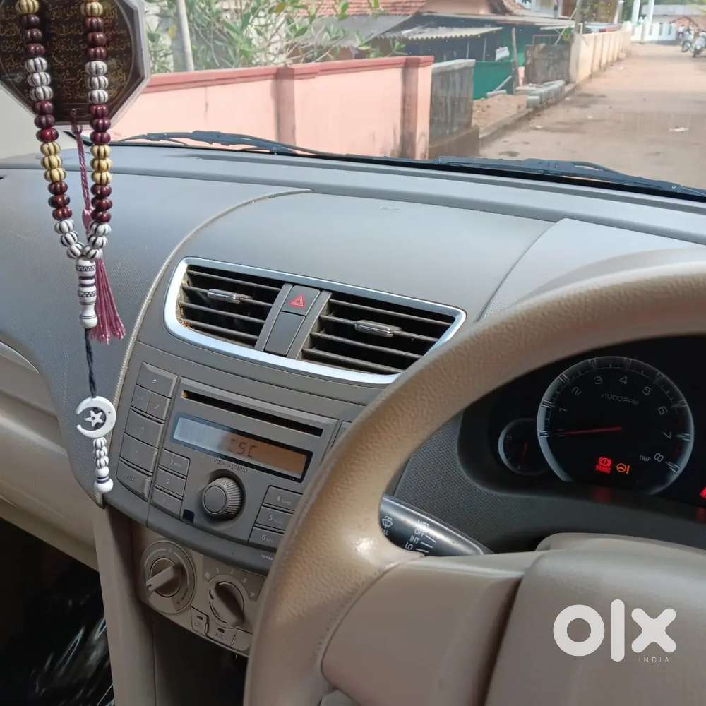 Maruti Suzuki Ertiga 2014 Petrol 125000 Km Driven