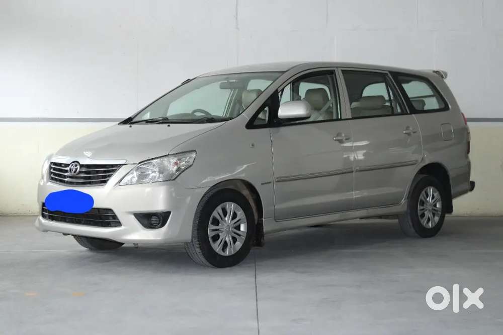 Toyota Innova 2012 Diesel Well Maintained