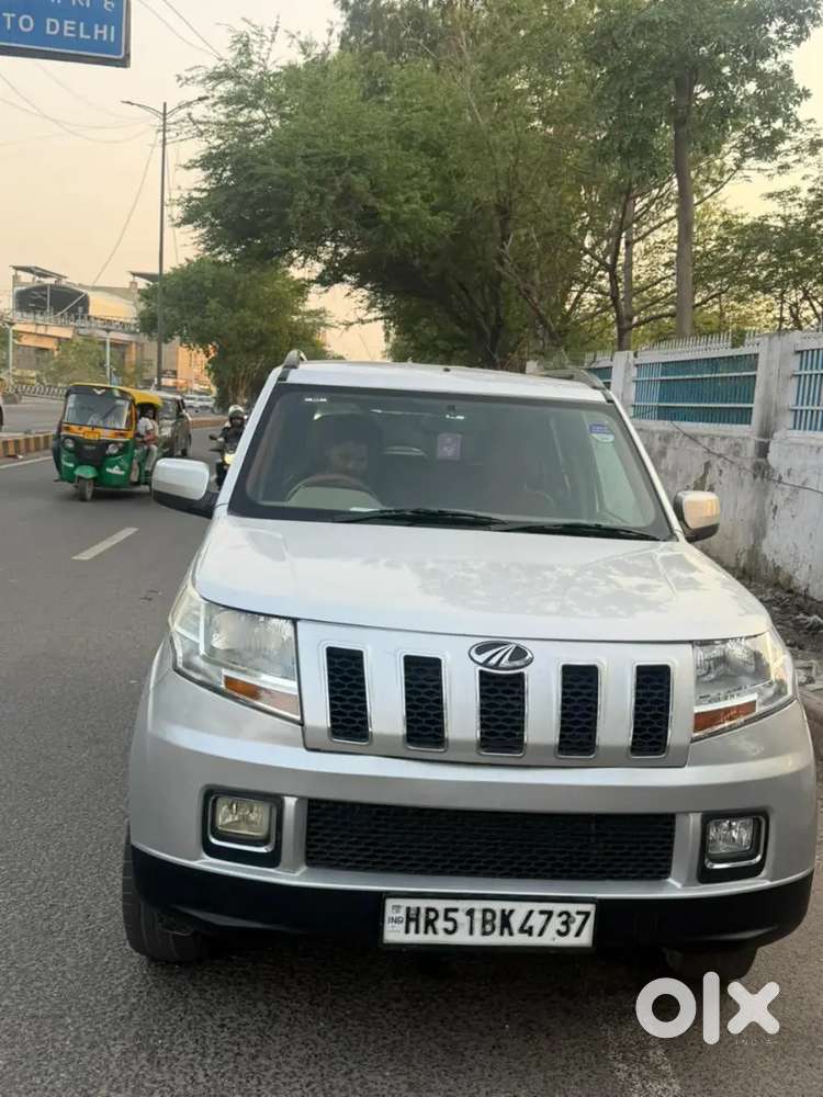 Mahindra Tuv 300 2016 Diesel Well Maintained Good Condition