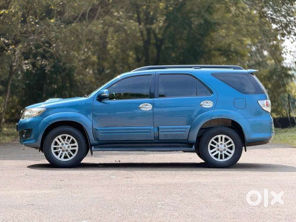 Toyota Fortuner 3.0 4x2 Automatic, 2012, Diesel