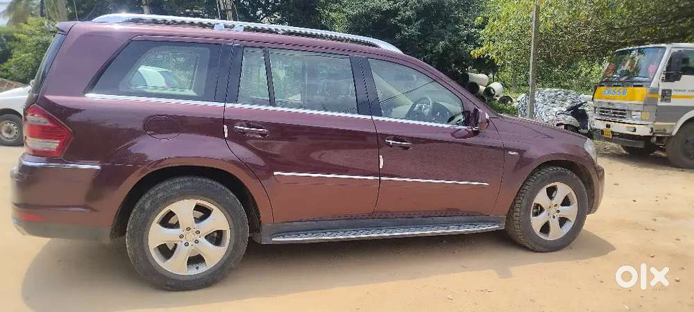 Mercedes-Benz GLS 2010 diesel 2nd owner
