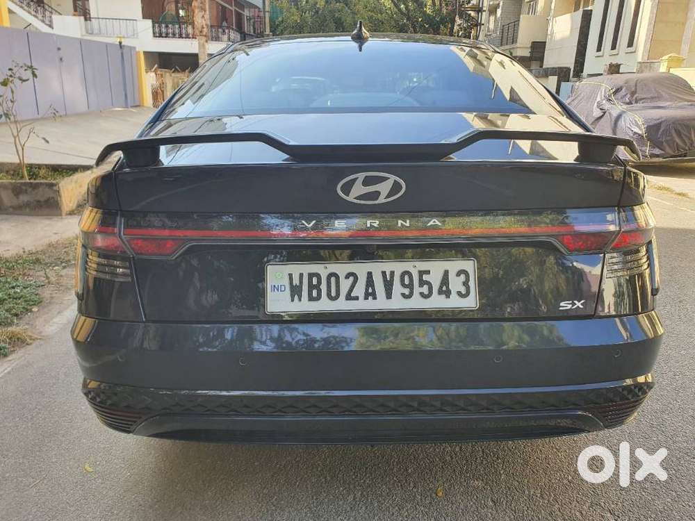 Hyundai Verna 1.5 Sx (o) Ivt, 2024, Petrol