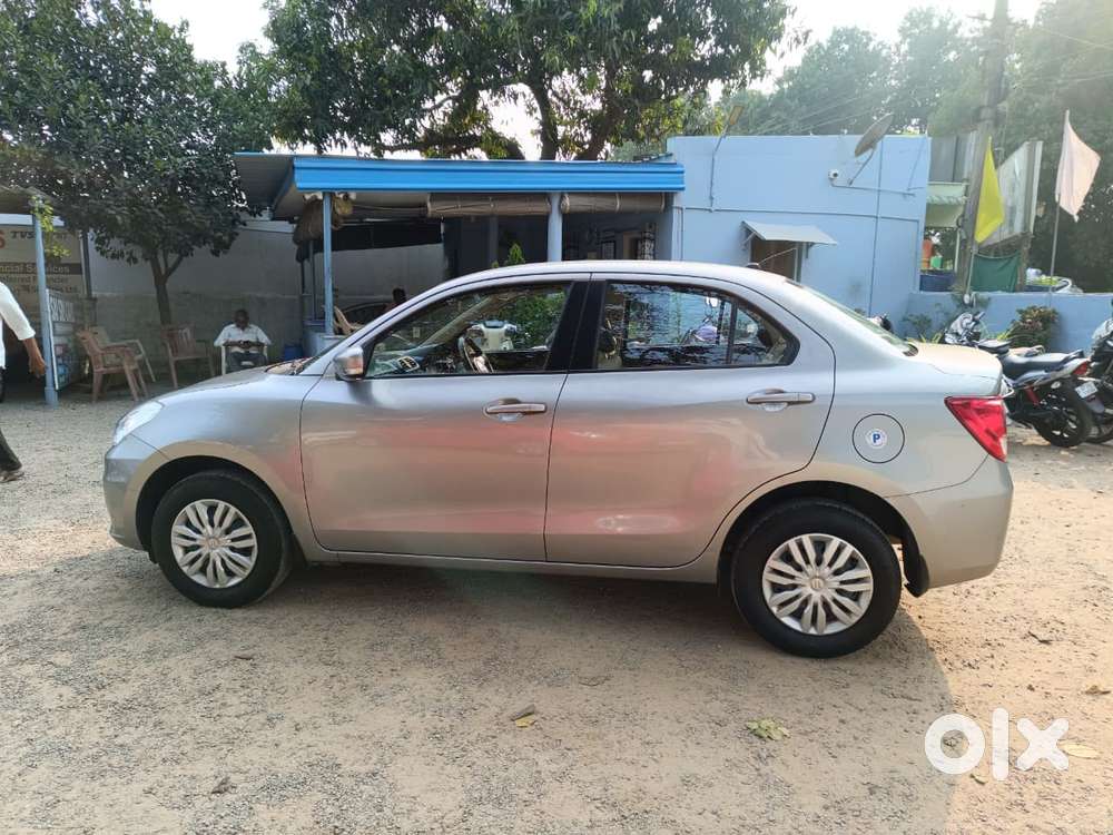 Maruti Suzuki Swift Dzire 1.3 Vxi, 2022, Petrol