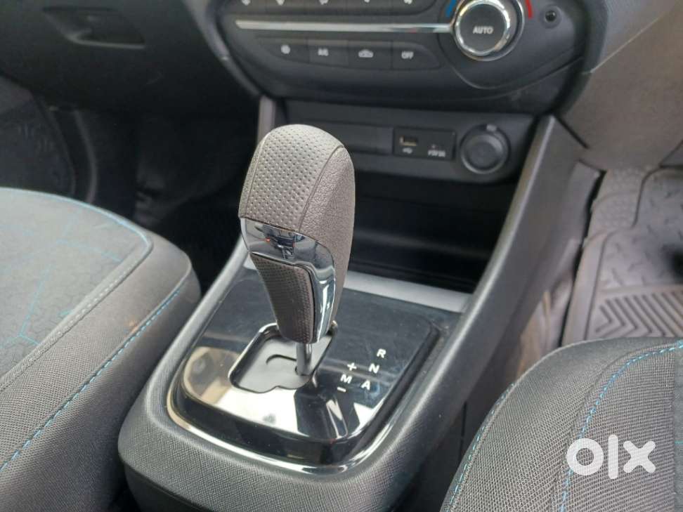 Tata Punch Creative Amt, 2025, Petrol