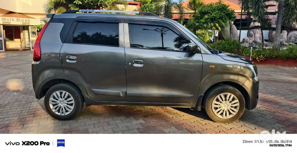 Maruti Suzuki Wagon R 1.0 Vxi Cng, 2023, Cng & Hybrids