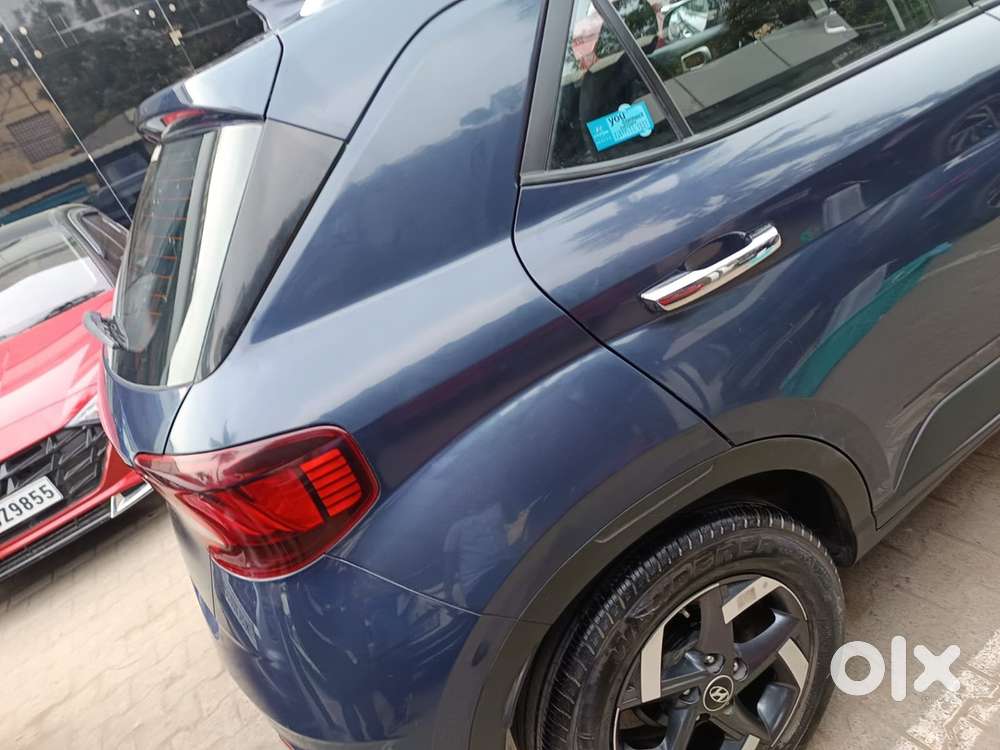 Hyundai Venue Diesel 2021