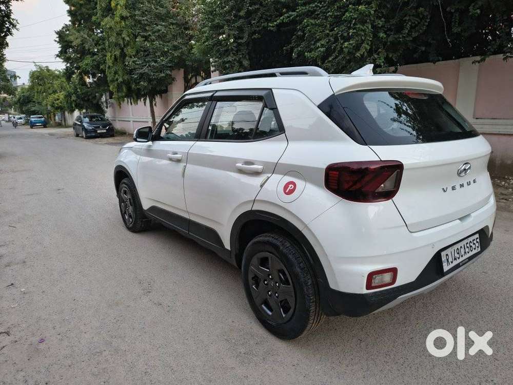 Hyundai Venue S Plus Mt 1.2 Kappa, 2021, Petrol