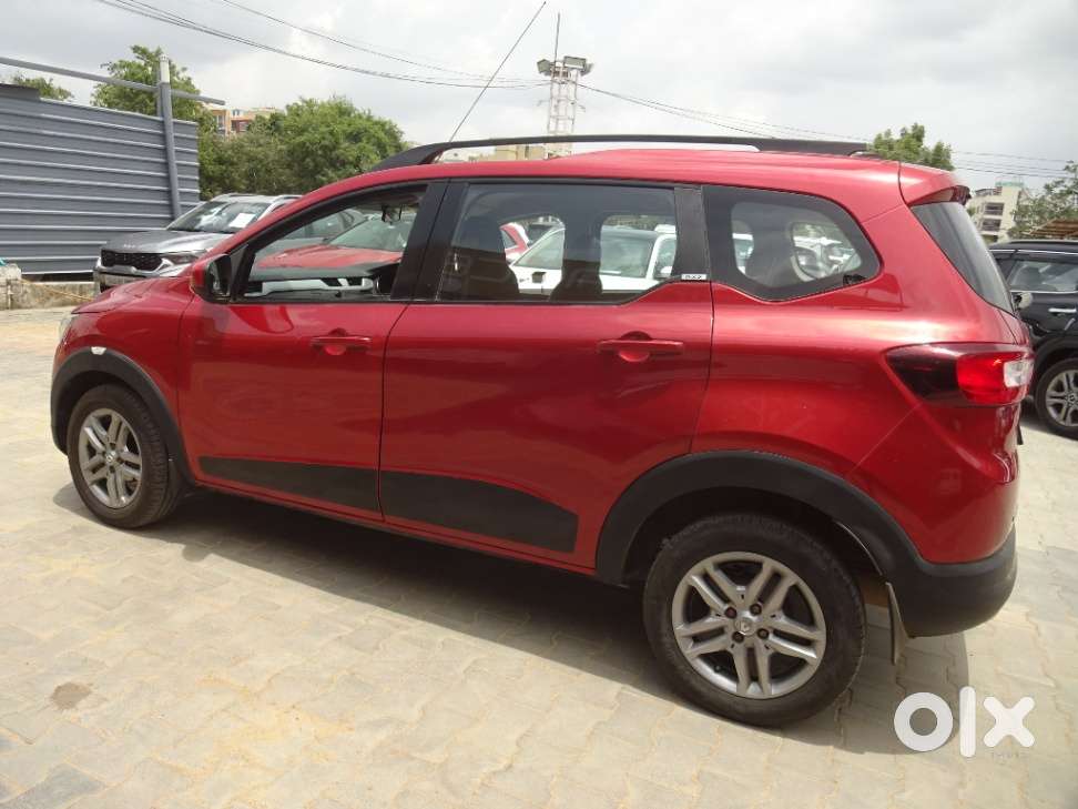 Renault Triber Rxz, 2021, Petrol
