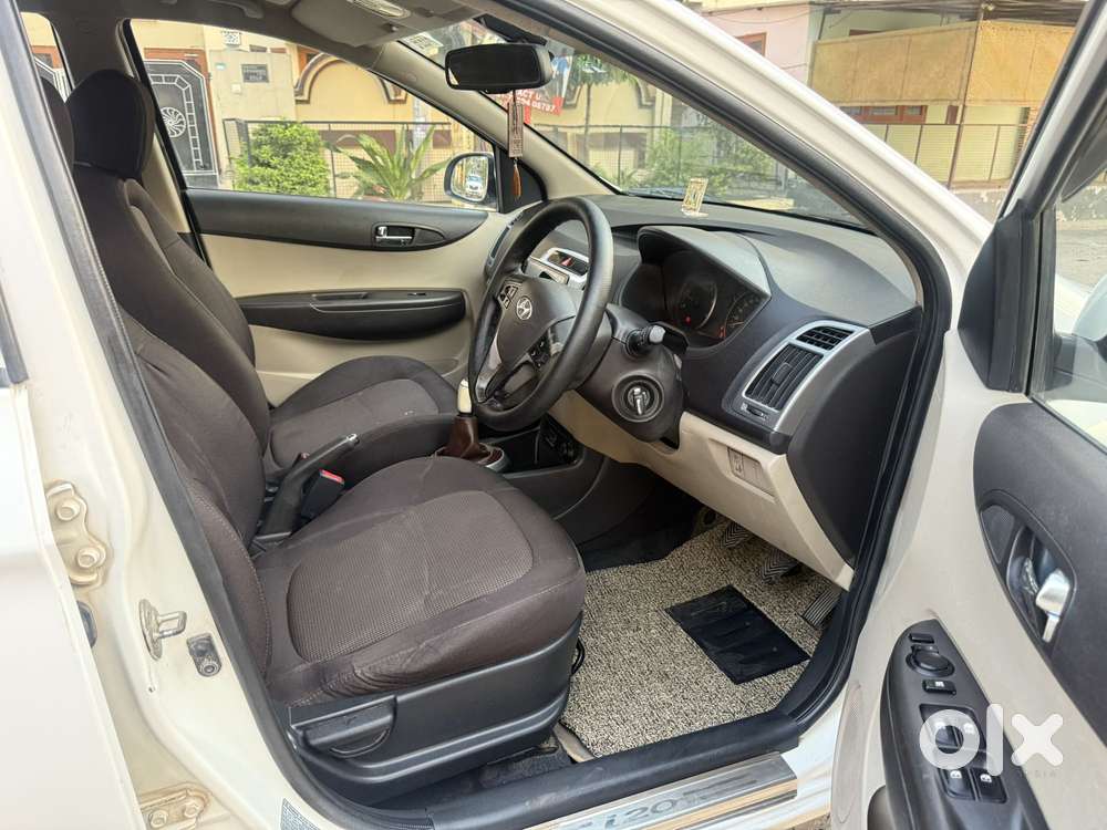 Hyundai I20 2015-2017 Sportz Option 1.4 Crdi, 2013, Diesel