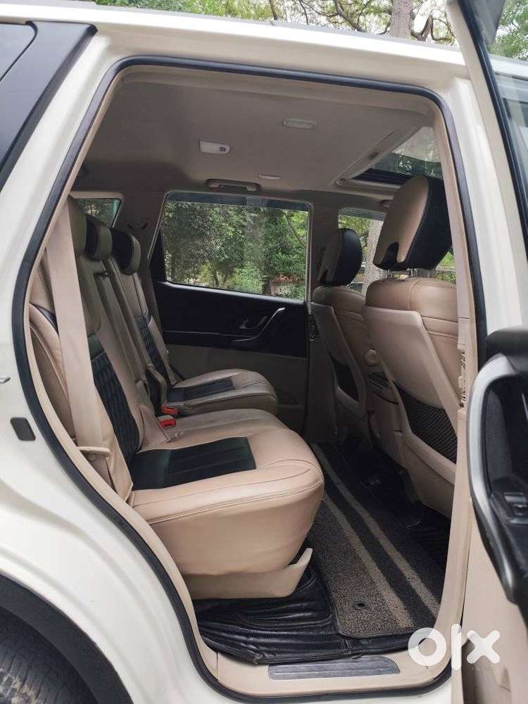 Mahindra Xuv500 W9 1.99, 2018, Diesel