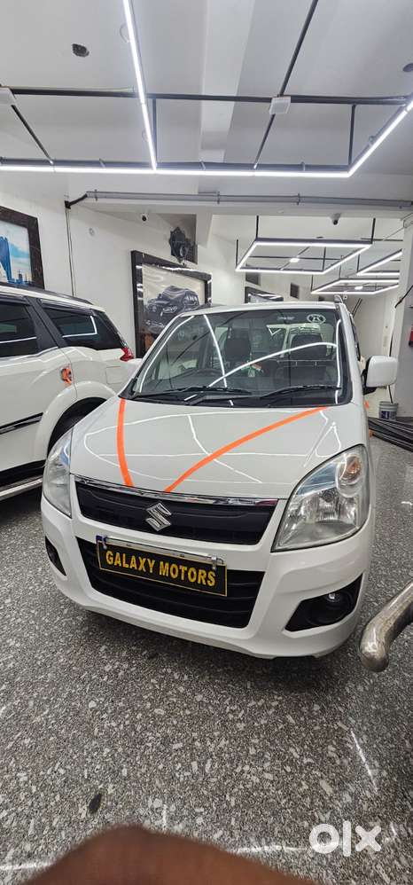 Maruti Suzuki Wagon R Vxi Amt1.2, 2018, Petrol