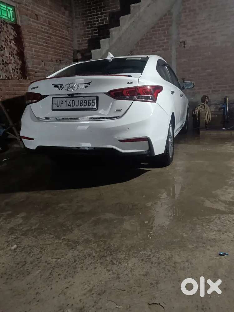 Hyundai Verna 2017 Petrol Well Maintained