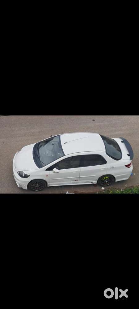 Honda City Zx 2004 Petrol Well Maintained