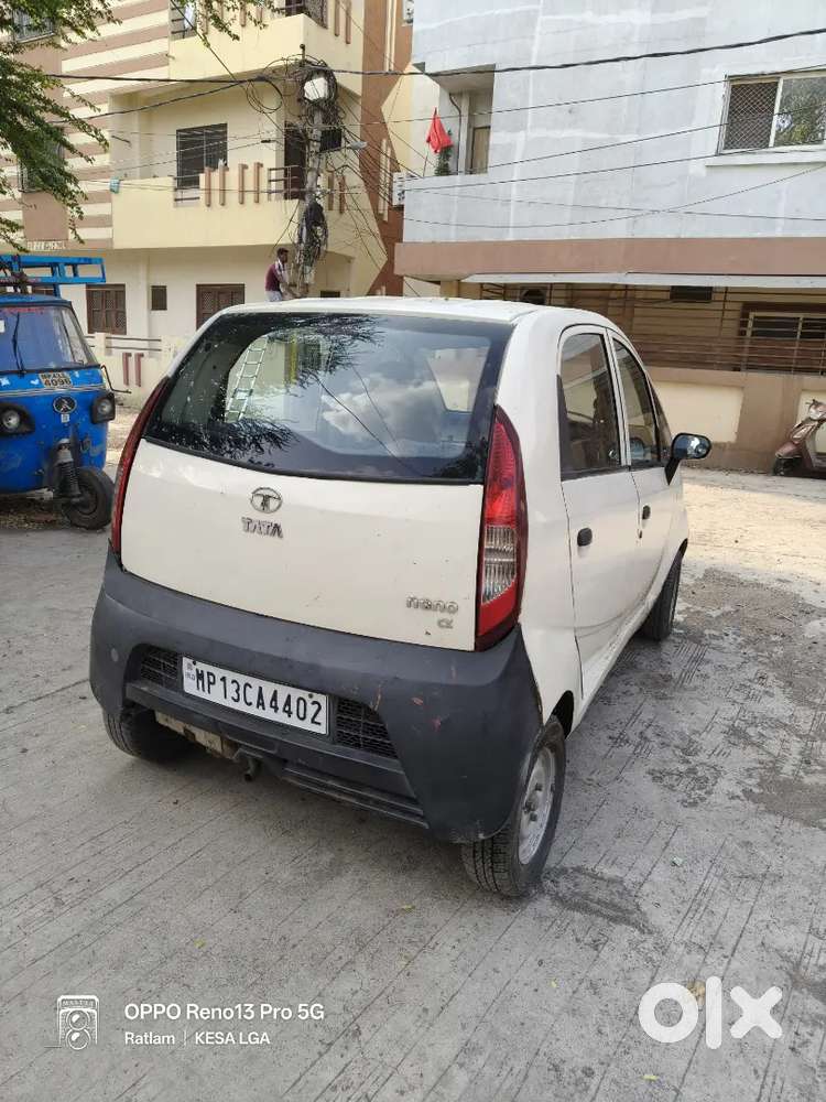Tata Nano 2011