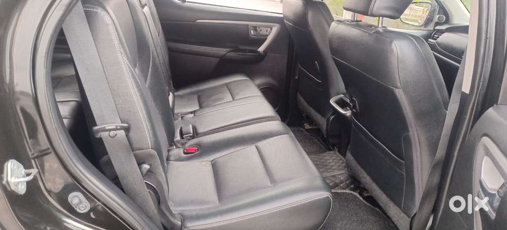 Toyota Fortuner 2.8 At Celebratory Edition, 2022, Diesel